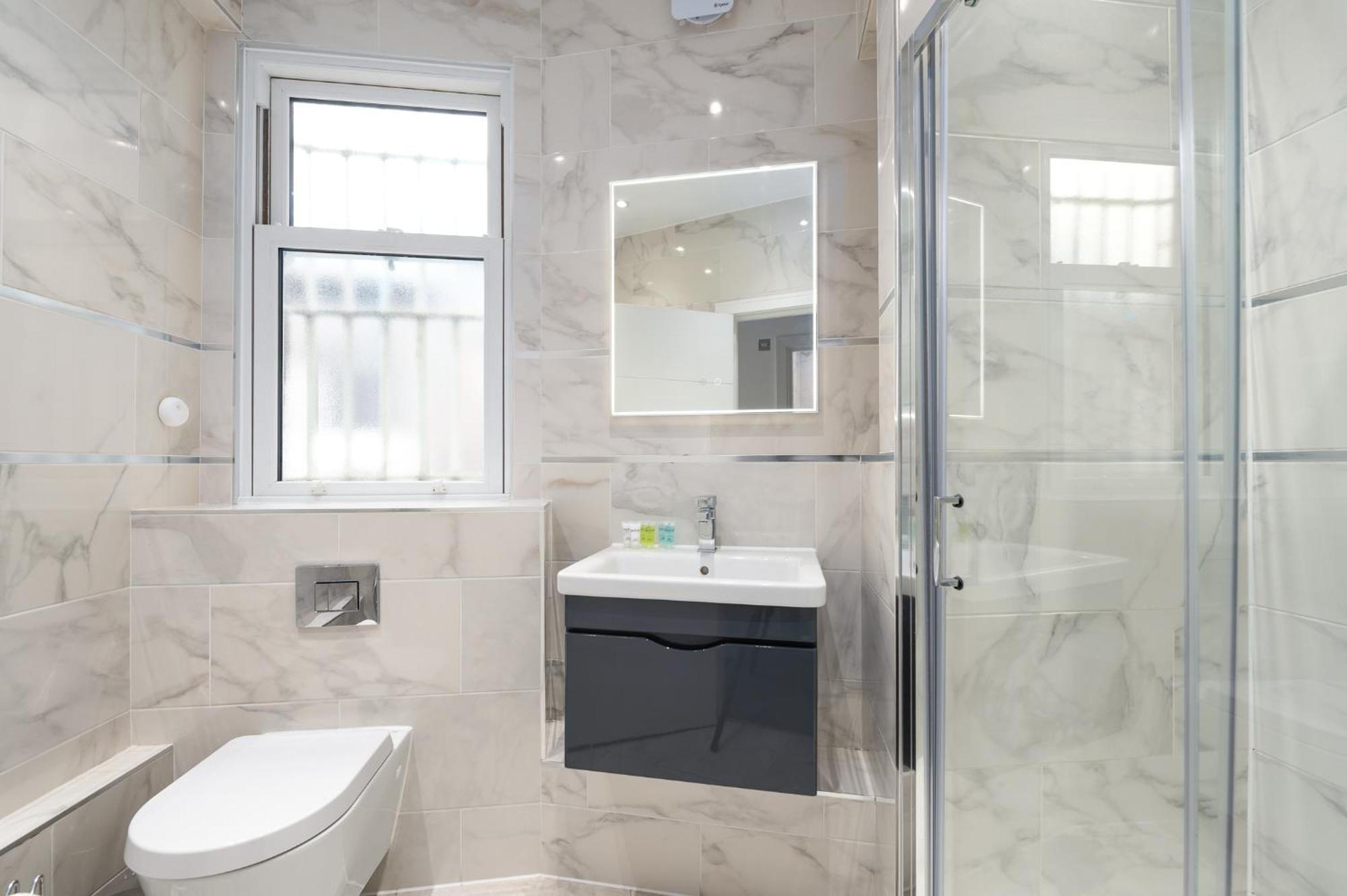Stunningly Luxurious London Apartment ภายนอก รูปภาพ